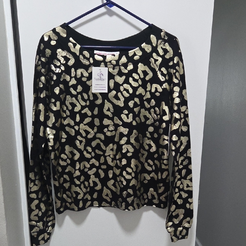 Black & Gold Leopard Print Long Sleeve Top